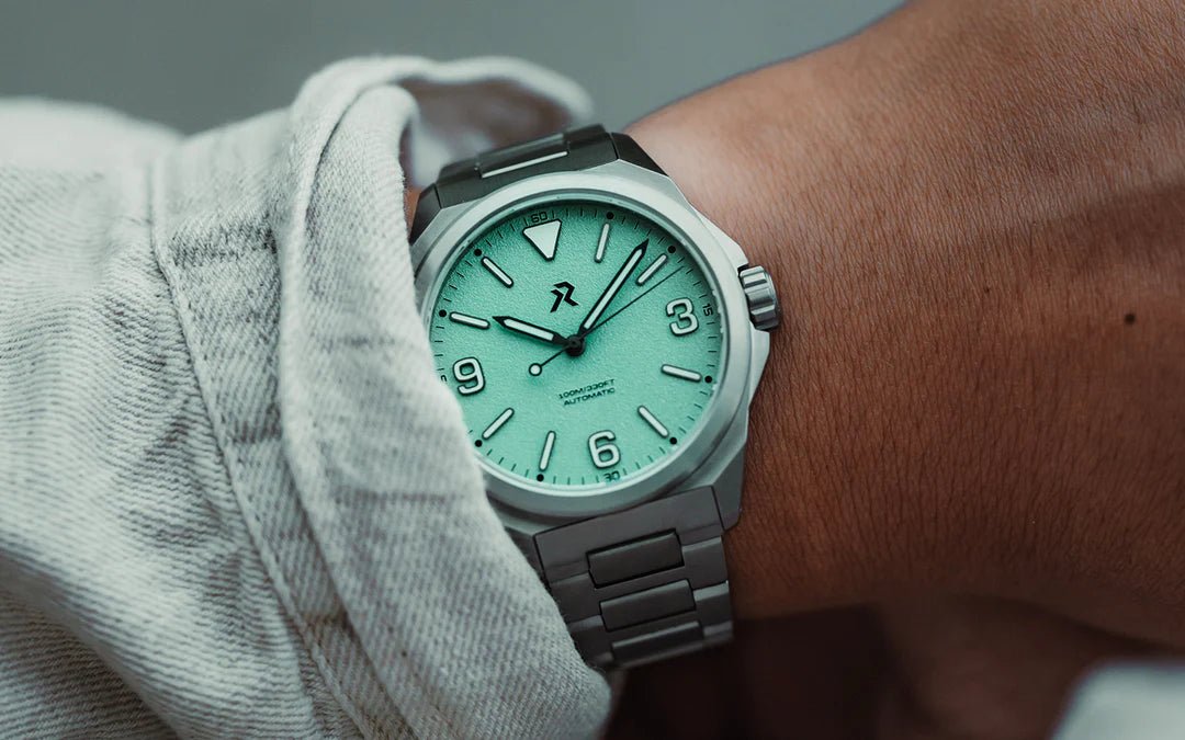 RZE LAND RESOLUTE TITANIUM MINT GREEN 40MM UAE