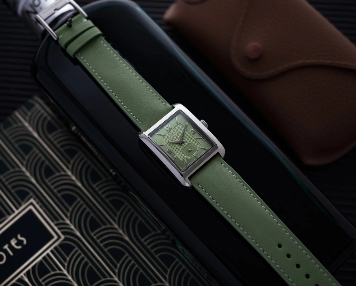 SECOND HOUR MEMOIR GENTLEMAN'S DRESS GREEN UAE