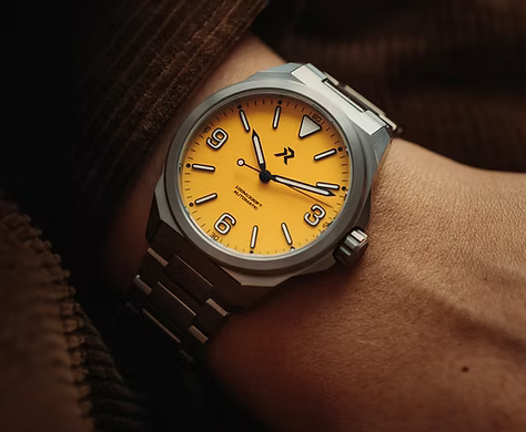 FIELD WATCH