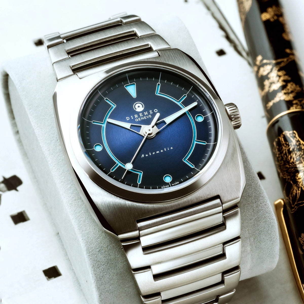 DIRENZO DRZ 02R AEROLITE DRESS BLUE BRACELET 39MM DATE watch