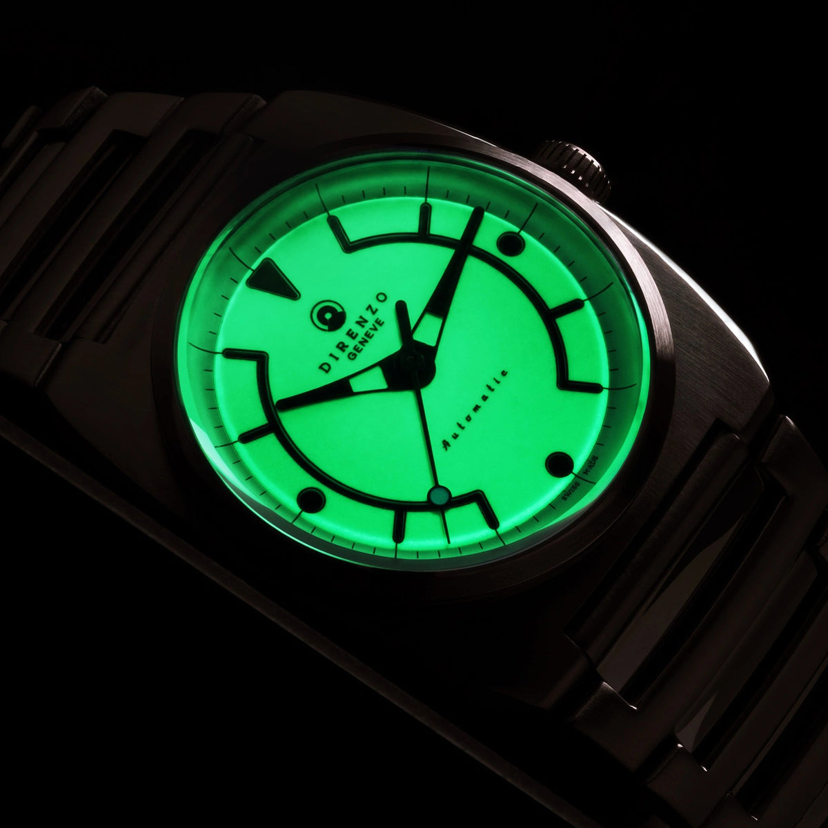 DIRENZO DRZ 02R AEROLITE DRESS MINT BRACELET 39MM DATE watch