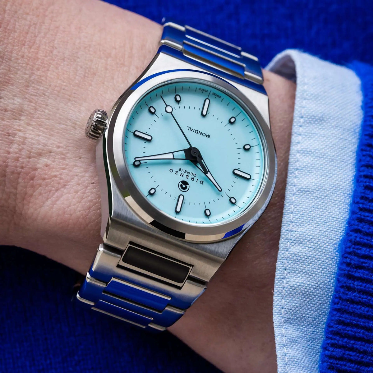 DIRENZO DRZ 04R MONDIAL RETRO DRESS BLUE BRACELET 38MM