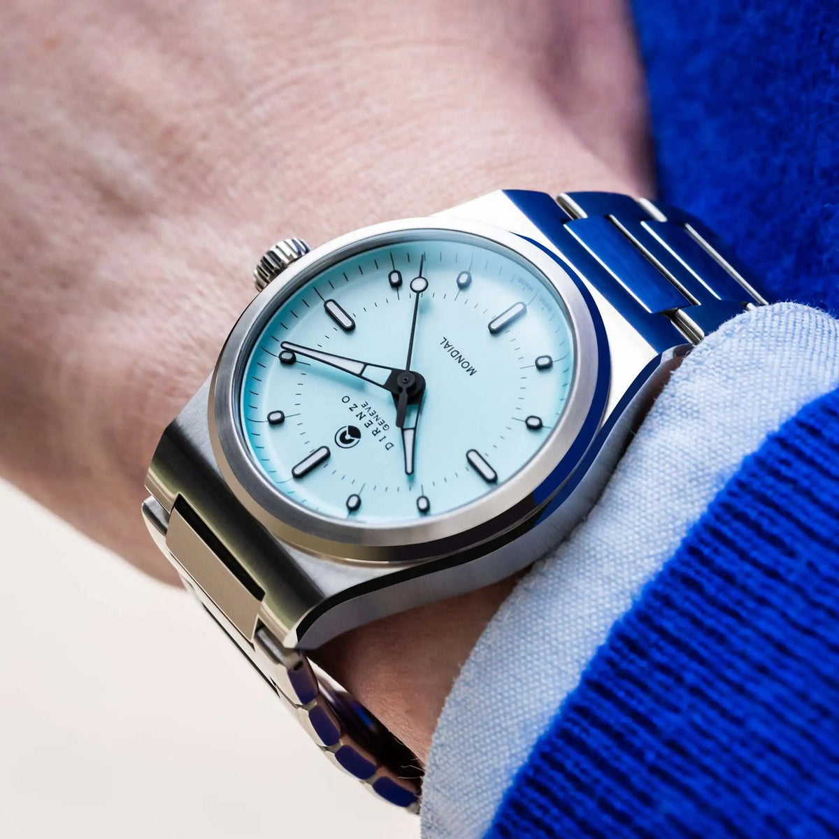 DIRENZO DRZ 04R MONDIAL RETRO DRESS BLUE BRACELET 38MM