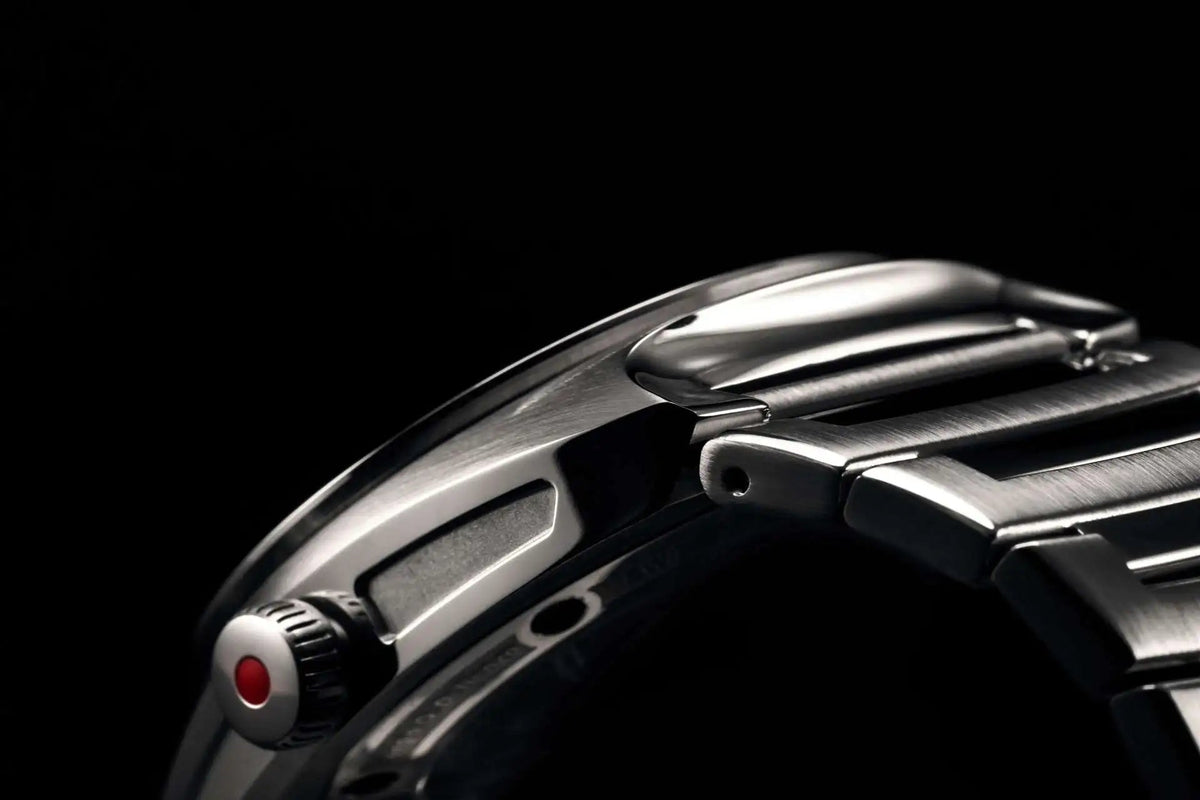 DIRENZO DRZ 06 RETRO DRESS BLACK BRACELET 38MM - WATCHH