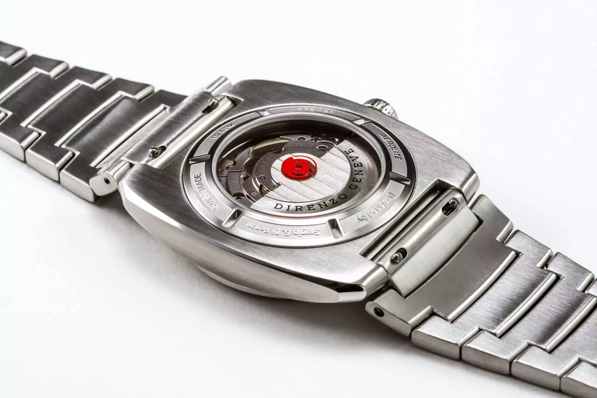 DIRENZO DZR 02 RETRO DRESS RED BRACELET 39MM - WATCHH