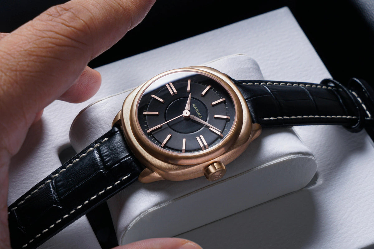 MAKINA URIEL VI - BLACK CONTEMPORARY DRESS - WATCHH