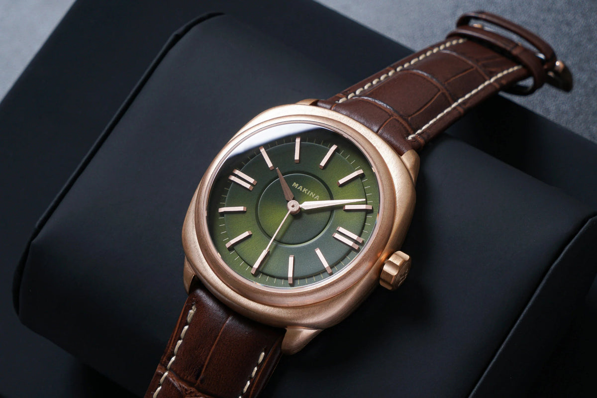 MAKINA URIEL VI - EMERALD GREEN CONTEMPORARY DRESS - WATCHH