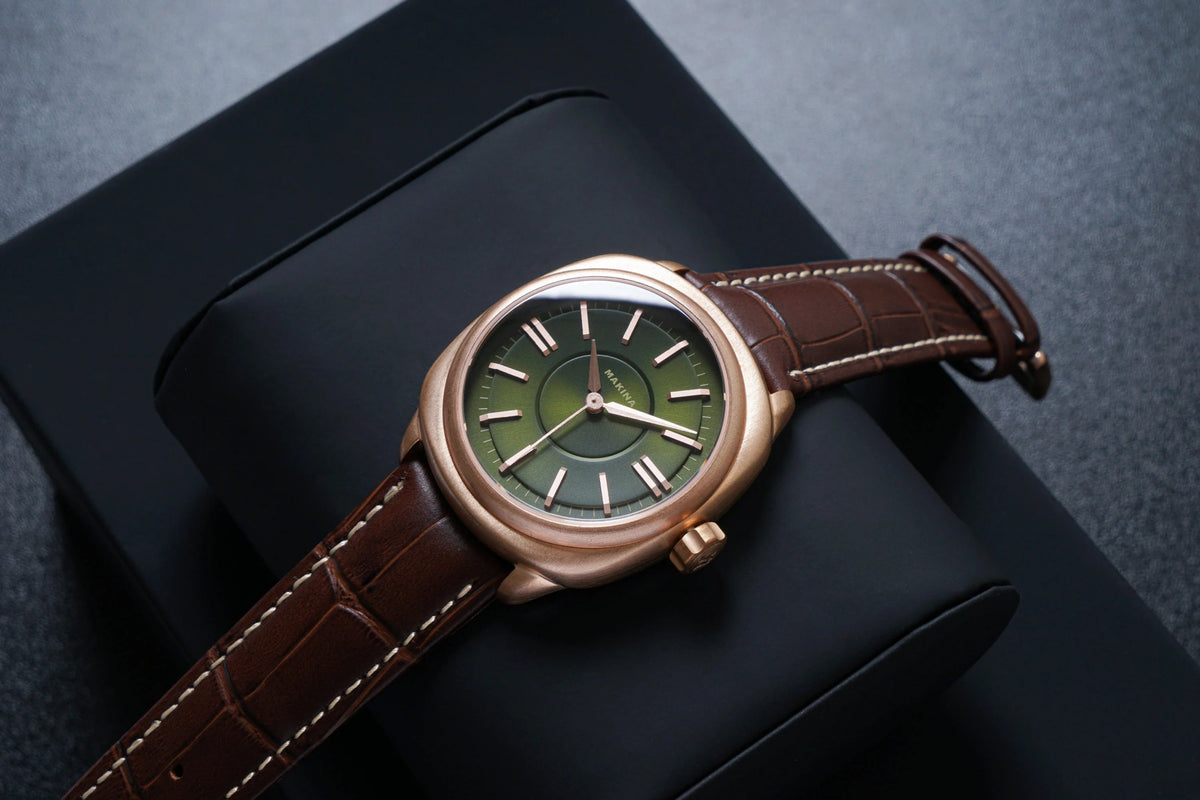 MAKINA URIEL VI - EMERALD GREEN CONTEMPORARY DRESS - WATCHH