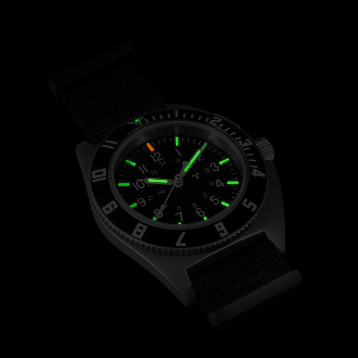 MARATHON AIR PILOT'S SSNAV STEEL NAVIGATOR 41MM DEFSTAN - WATCHH