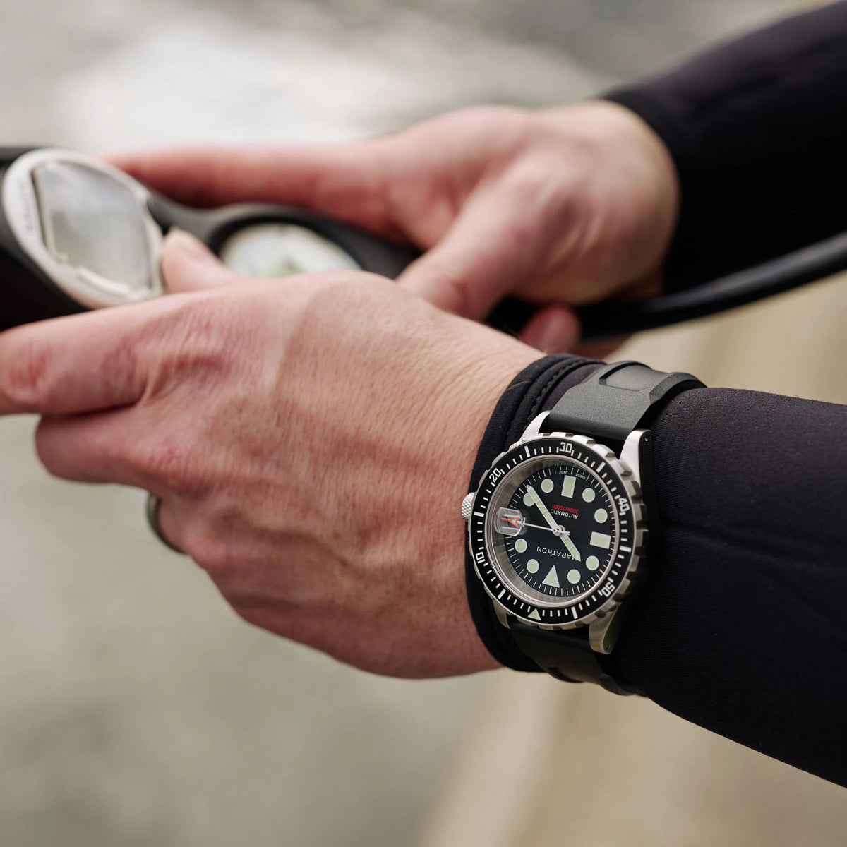 MARATHON SEA OSAR - D DATE AUTOMATIC 36MM RUBBER watch
