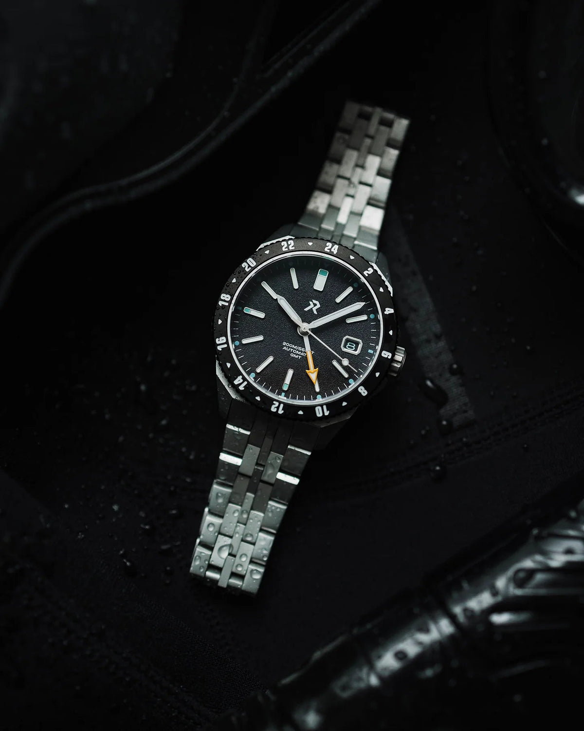 RZE GMT ASCENTUS TITANIUM CARBON BLACK WITH DATE 40MM - WATCHH