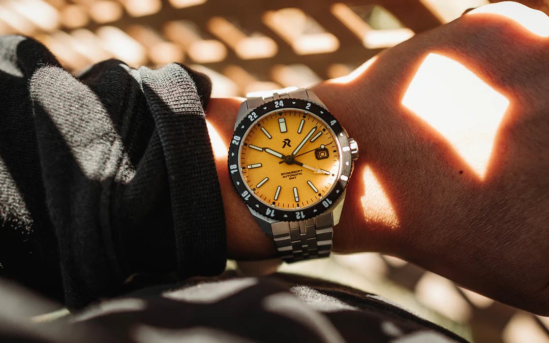 RZE GMT ASCENTUS TITANIUM MEDALLION YELLOW WITH DATE 40MM - WATCHH