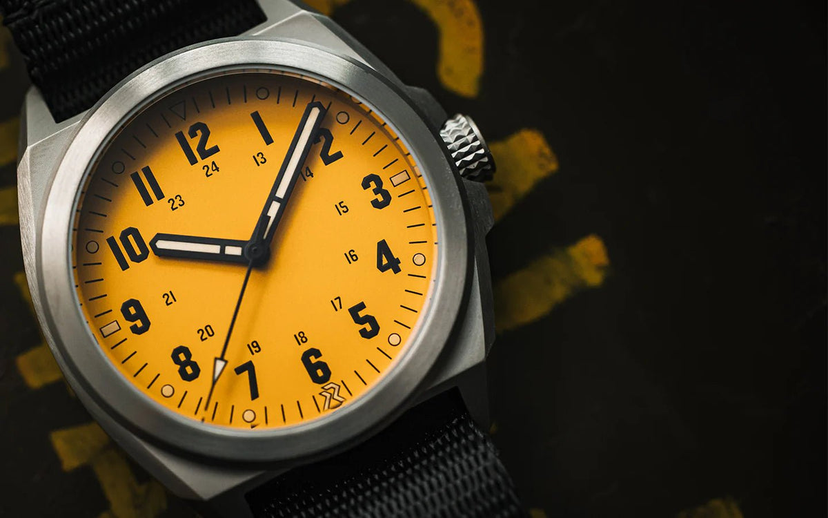 RZE LAND VALOUR TITANIUM ARROWLEAF YELLOW 38MM - WATCHH