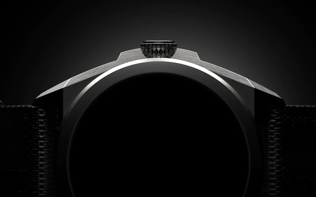 RZE LAND VALOUR TITANIUM OBSIDIAN BLACK 38MM - WATCHH