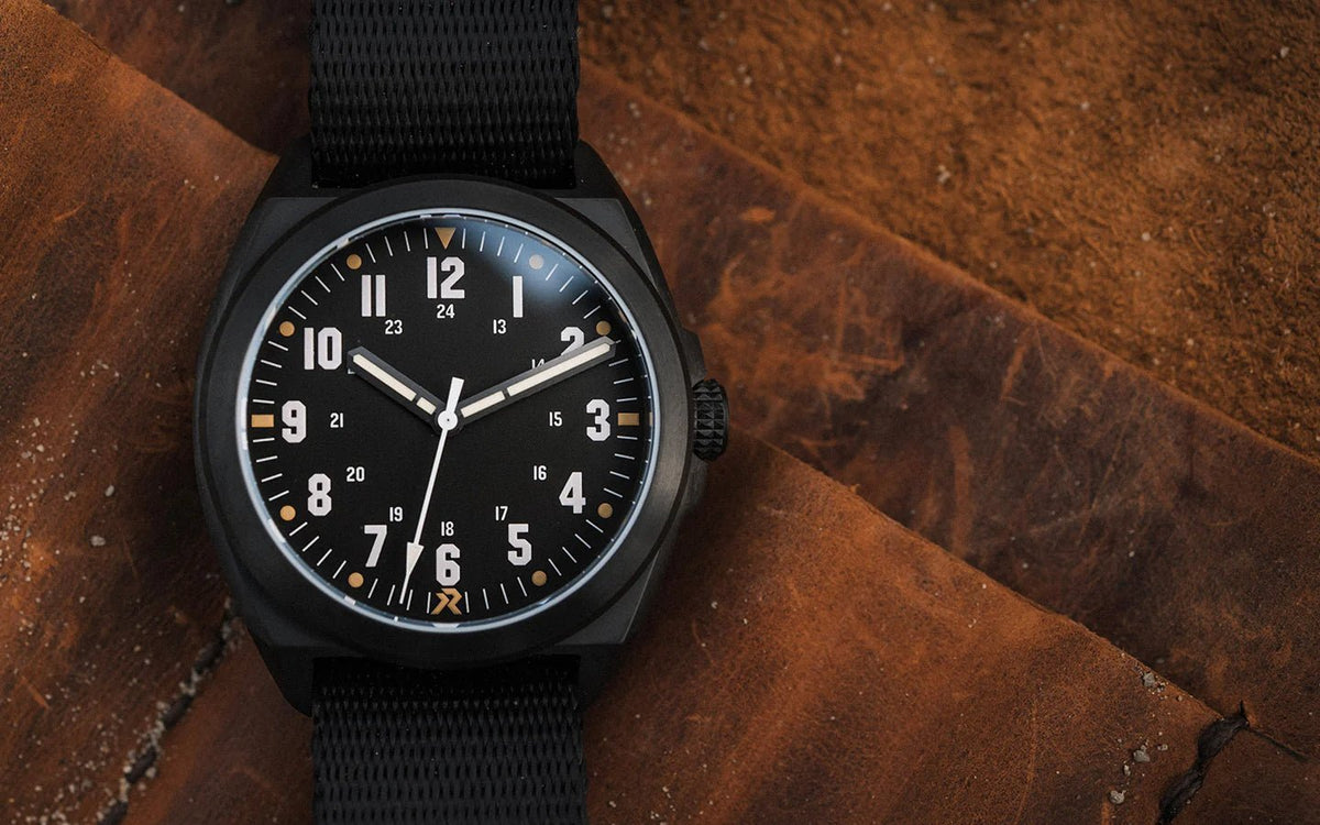RZE LAND VALOUR TITANIUM OBSIDIAN BLACK 38MM - WATCHH
