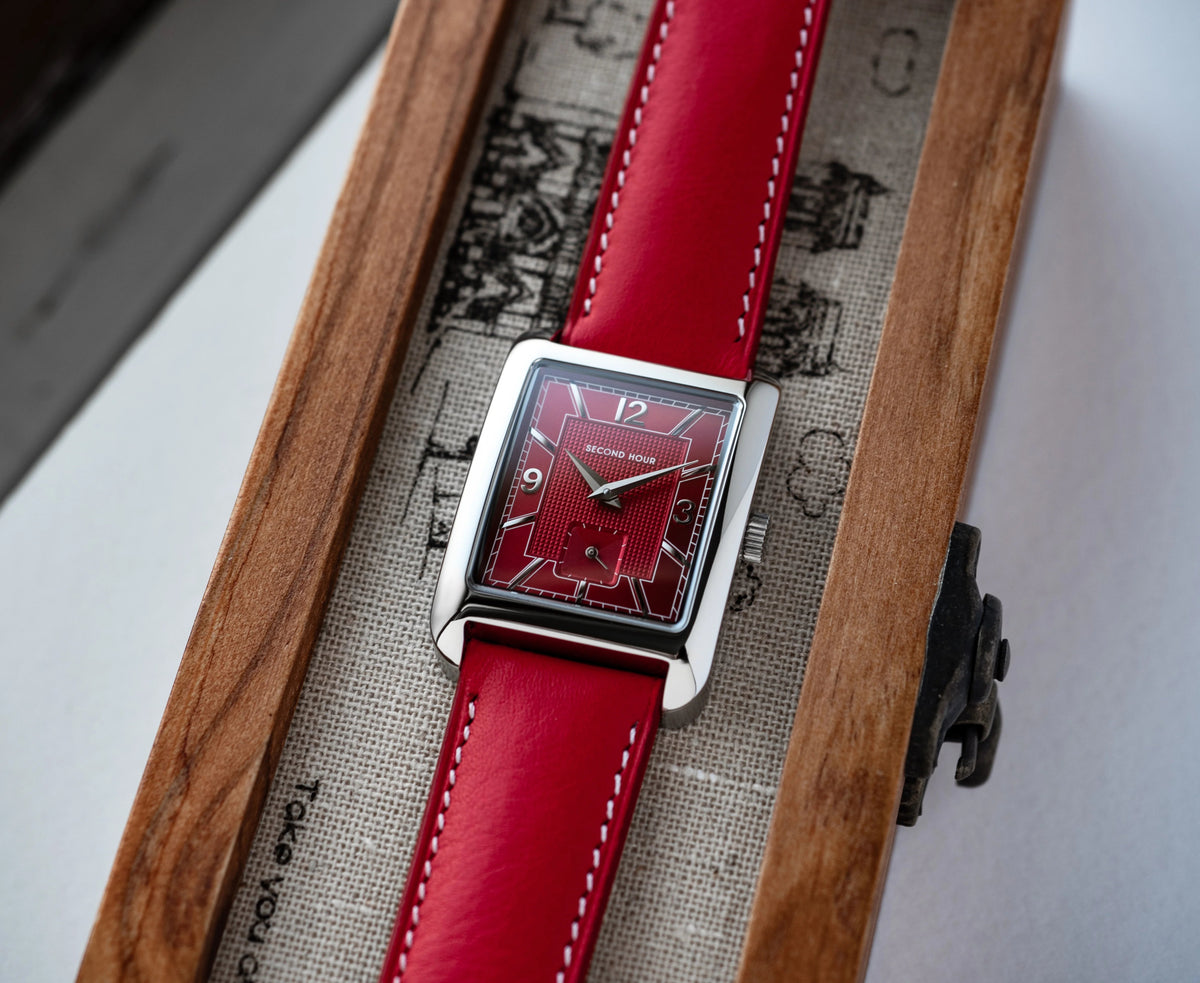 SECOND HOUR MEMOIR GENTLEMAN'S DRESS RED - WATCHH