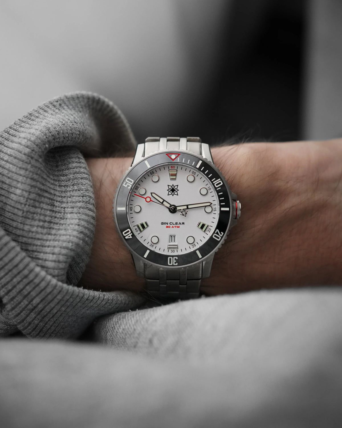 SECOND HOUR SEA GIN CLEAR II DATE ARCTIC WHITE - WATCHH
