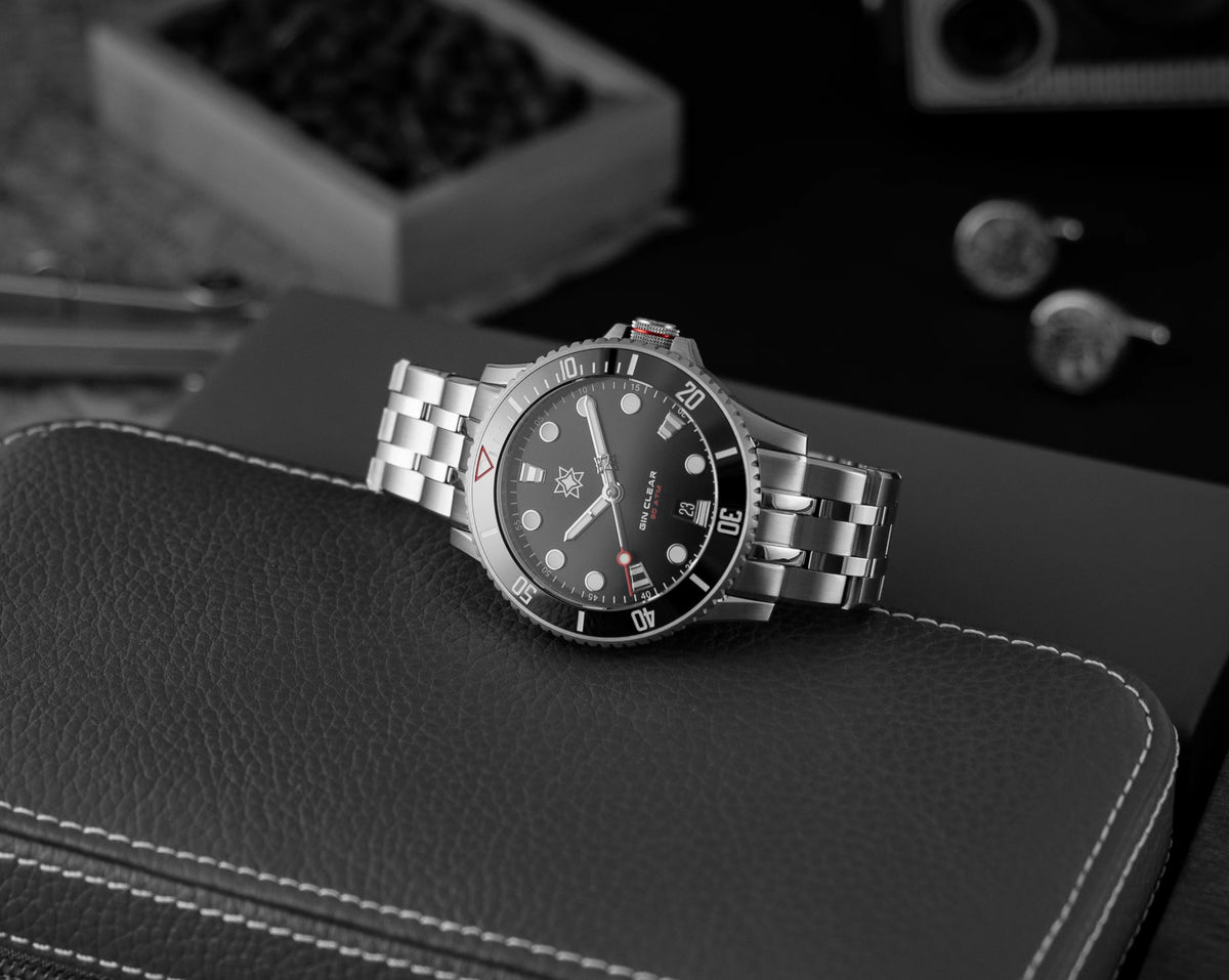 SECOND HOUR SEA GIN CLEAR II DATE SUNBURST BLACK - WATCHH