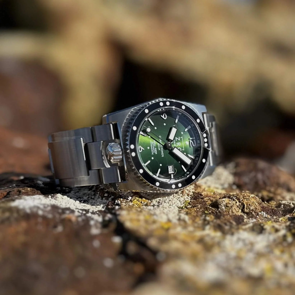 ZRC MN64 IRIDIUM GREEN BRACELET DATE - WATCHH