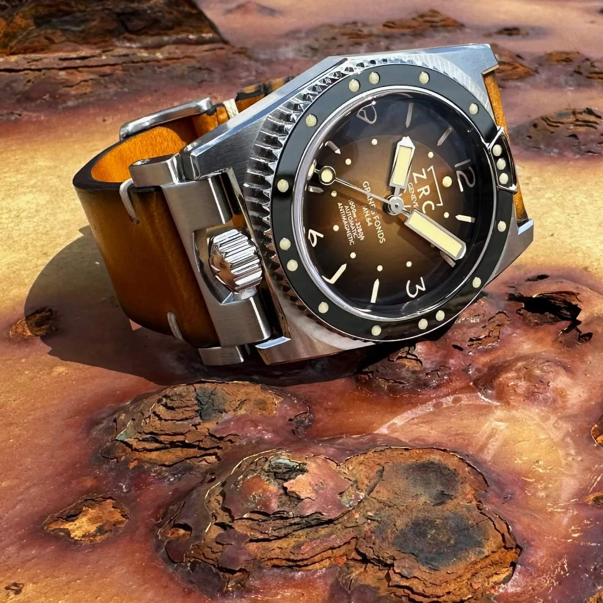 ZRC MN64 TROPICAL BLACK LEATHER - WATCHH